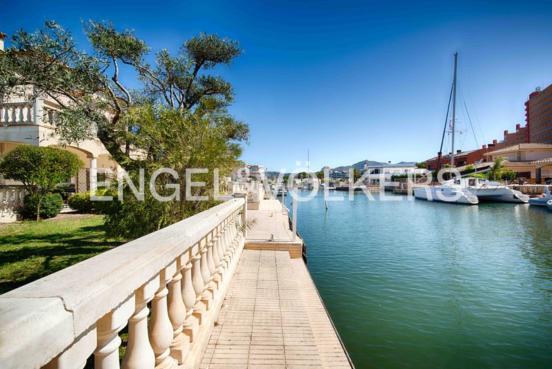 Foto e9da2ca7-eb53-4c5a-9424-e4a831ad111c. Casa amb calefacció aparcament piscina a Santa Margarida Roses