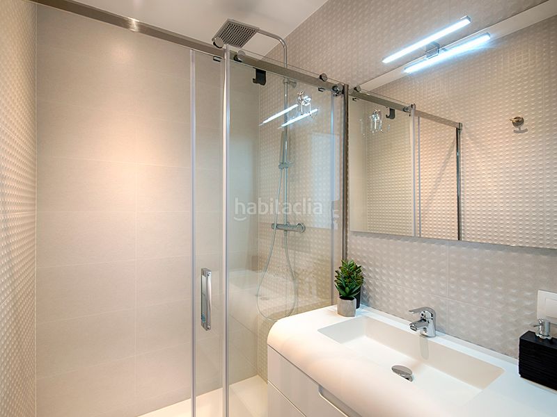 Foto 08ef3879-f8e4-4b99-aeaf-50bec3632d55. Casa adossada amb aparcament piscina a Port Banyuls - Port Alegre - Port Empordà Empuriabrava