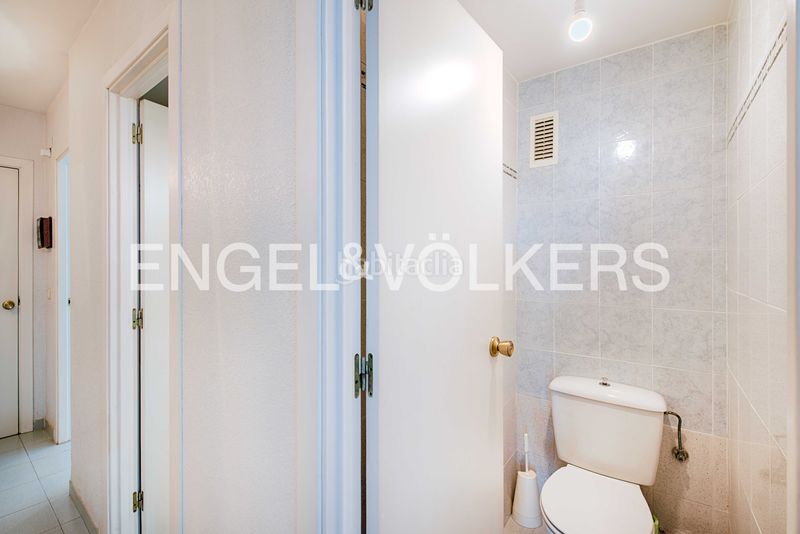 Foto a10581be-cc63-4e5a-85ec-c3ab369bce74. Apartament a plaça carles fages de climent 3 a Puig Rom-Canyelles-Almadrava Roses