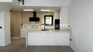 Penthouse  Carrer dels tints. Exclusivo ático reformado en el casco histórico de figueres