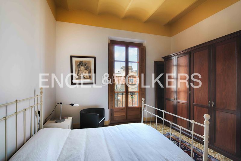Foto f7b5519a-626a-4b91-a7cb-f716e2c7723c. Pis a carrer monturiol 10 a Centre Figueres