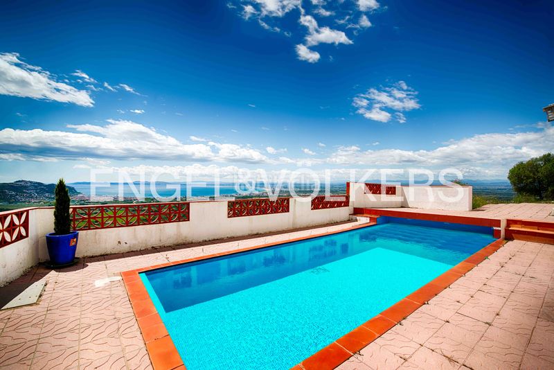 Foto 6a2226c9-d723-47d8-9437-5fd911e7899a. Casa a Nord Roses