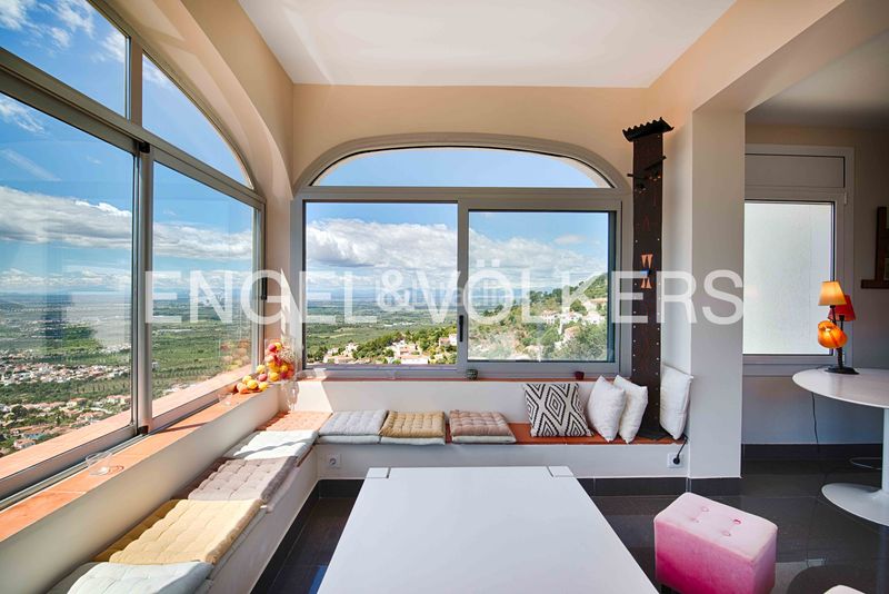Foto cdfb2bc2-e6e8-49b7-965a-7e06f27afdba. Casa a Nord Roses