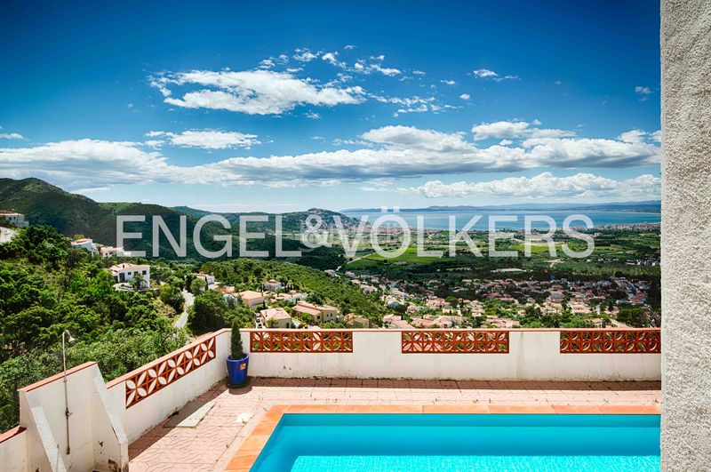 Foto dad03631-a216-4434-8259-aff79bc6f22b. Casa a Nord Roses