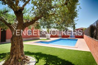 Chalet à Carrer del Carme