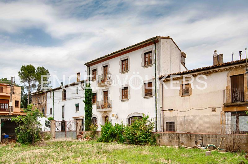 Foto fcf8d0aa-8a71-4e13-91e3-4138956626cc. Casa adossada amb xemeneia calefacció aparcament piscina a Ordis