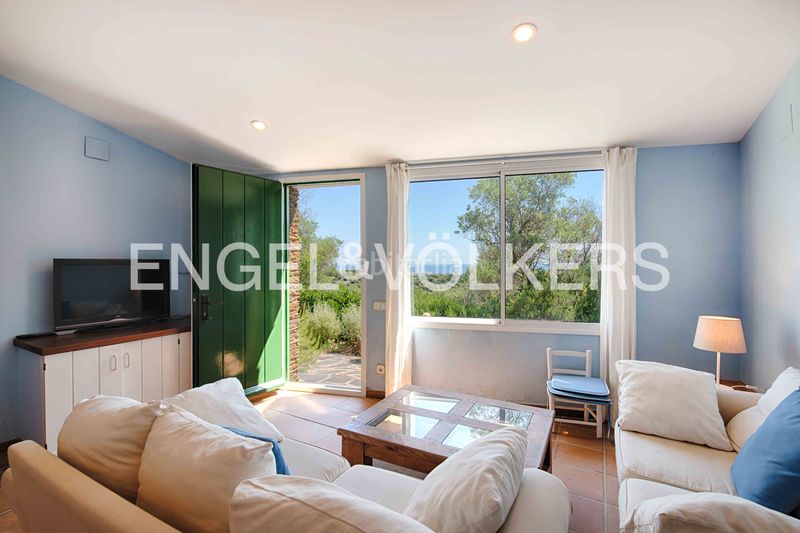 Foto 55cc4cde-36ad-4206-8696-3ca5f78de929. Casa a Cadaqués