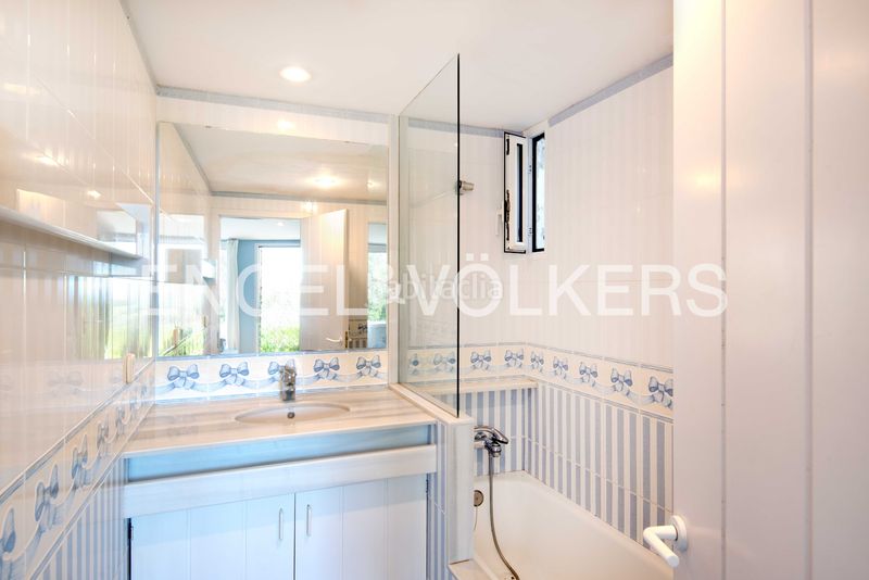 Foto e04d756d-ab9a-4713-9207-5e7f1636e115. Casa a Cadaqués