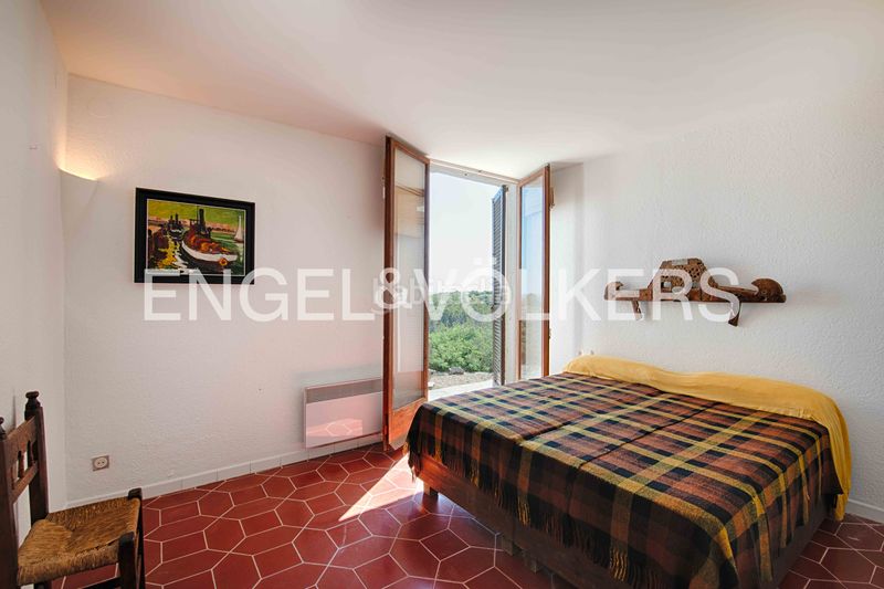 Foto fe4a9f1c-b85b-41a5-b76c-4e698f051441. Casa a Cadaqués