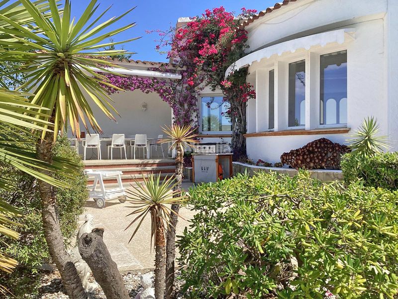Foto 06a8a7d5-3733-4e3d-91fb-099380a41001. Casa amb piscina a Els Grecs-Mas Oliva Roses