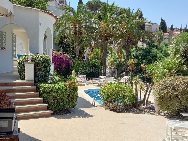 Foto 081338a3-326d-40c0-8ef0-417f7686ba18. Casa amb piscina a Els Grecs-Mas Oliva Roses
