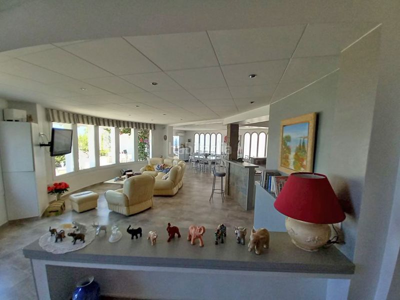Foto 0b905dbf-541a-4154-aa6c-d3a68a603ed5. Casa amb piscina a Els Grecs-Mas Oliva Roses