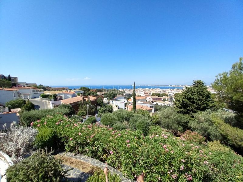 Foto 1c738143-02c1-49c5-af02-f5d8d5a66e55. Casa amb piscina a Els Grecs-Mas Oliva Roses