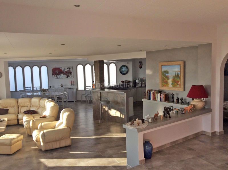 Foto 5384ce01-b8a9-431e-a6ec-0aed902b6a27. Casa amb piscina a Els Grecs-Mas Oliva Roses