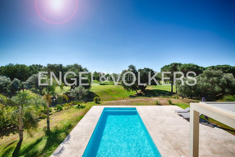 Foto 528d72ce-0ecf-4e48-a317-1ef19c27aa25. Casa amb xemeneia calefacció aparcament piscina a Peralada