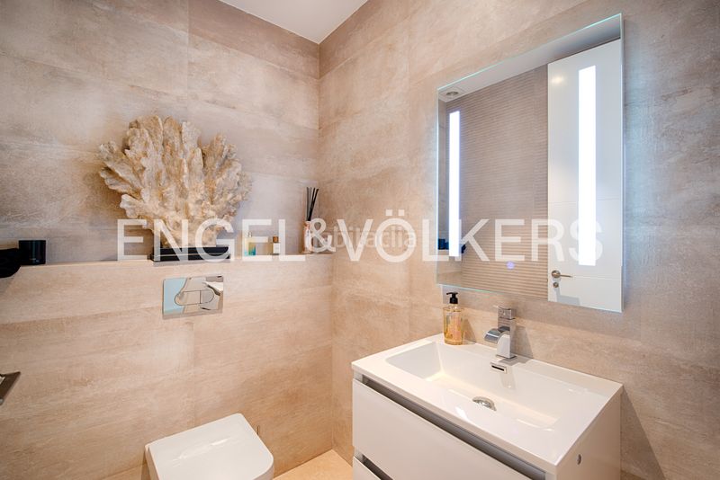 Foto e8e74512-e912-4ffa-8b59-fc156f6dcba7. Casa amb xemeneia calefacció aparcament piscina a Peralada