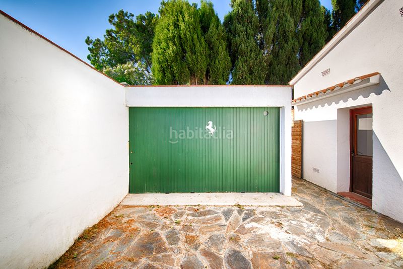 Foto d7332d66-ab96-4331-b33d-c82f16565d19. Casa amb aparcament piscina a Castelló d´Empúries