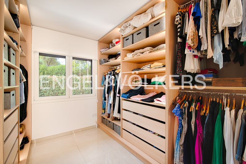 Foto 1ee96803-a360-4b05-9e97-3d084749d862. Casa amb calefacció aparcament piscina a Navata