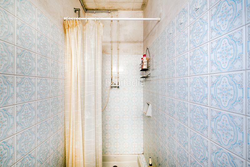 Foto be57e02c-9bef-4346-9a49-e4f4d3e235cc. Casa amb aparcament piscina a Carlit - Montseny Empuriabrava