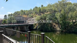 Towny house  Carrer de la muga 22. Propiedad para reformar en pont de molins con vistas al río muga
