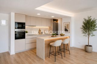 Dachwohnung in Carrer de ponent 44. Ático de obra nueva con gran terraza y piscina comunitaria