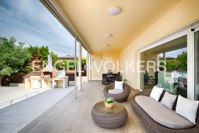 Foto 5ff3fa24-5d6d-456c-861d-6f45ece1d8e7. Casa amb piscina a Palau-saverdera