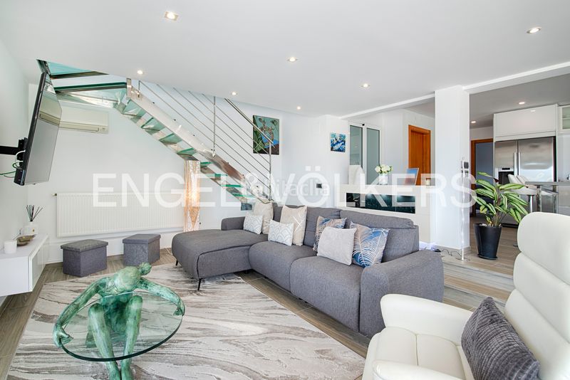 Foto d25200db-2667-4723-b675-147834c5336e. Casa amb piscina a Palau-saverdera