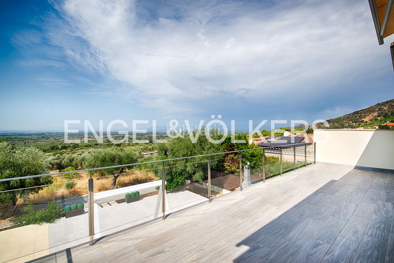 Foto db0a71e5-61b4-4fe4-b7aa-b348babc2d89. Casa amb piscina a Palau-saverdera
