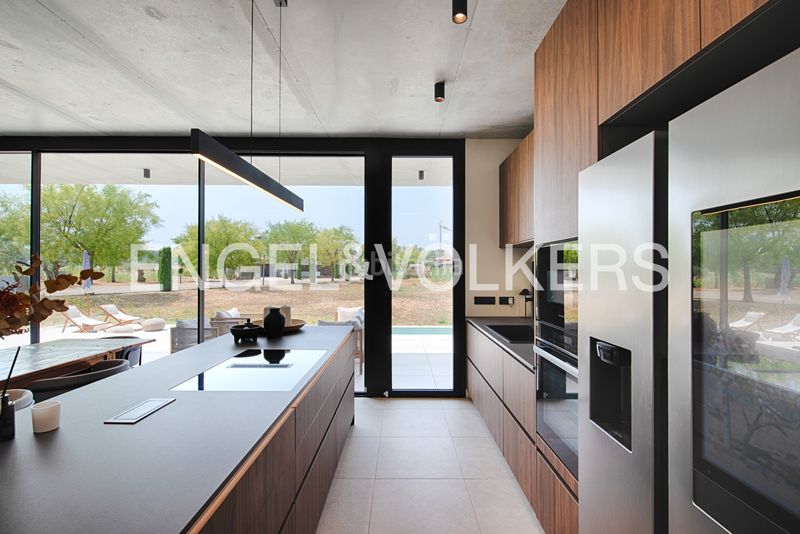Foto f8956654-0269-4c8c-bf2d-8da4b1a5a5f6. Casa amb calefacció aparcament piscina a Navata