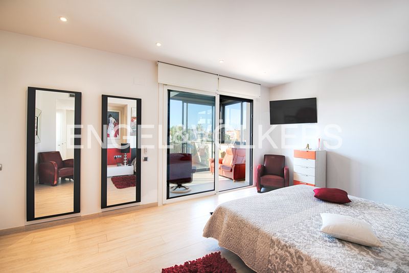 Foto 4871a2ee-93ee-4a97-b31b-933a4069195d. Casa amb piscina a Santa Margarida Roses