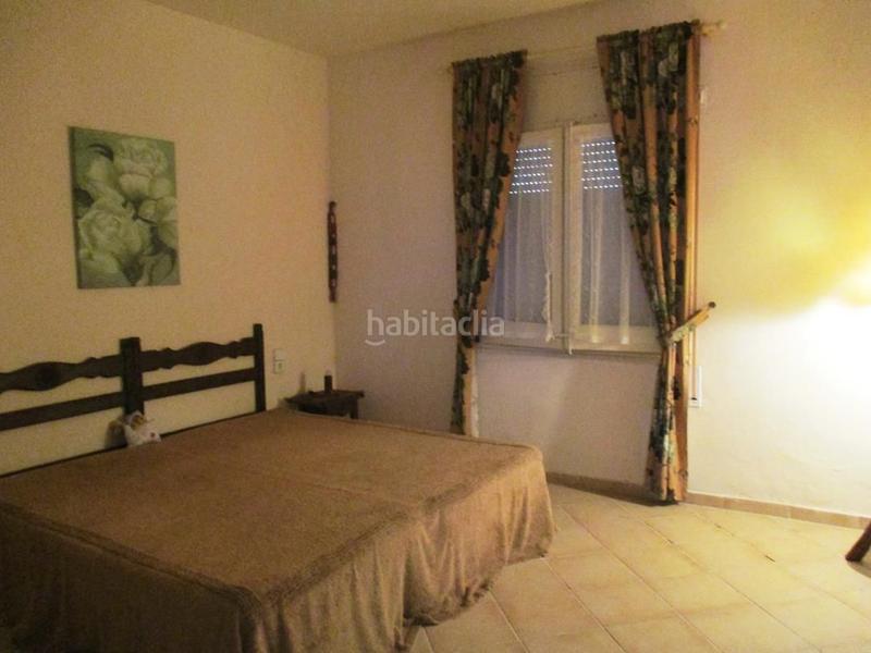 Foto 43d4e310-8846-4029-8037-2ac9cb4119ed. Xalet amb aparcament a Centre Miami Platja