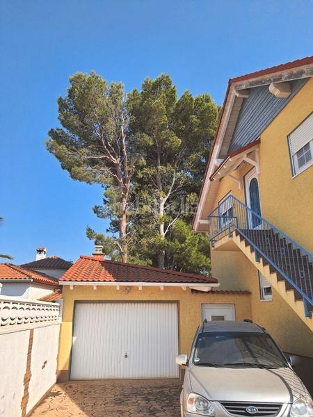 Foto 1dda39c4-c832-45fe-bf7e-11bd8be97bc6. Xalet amb calefacció aparcament piscina a Centre Miami Platja