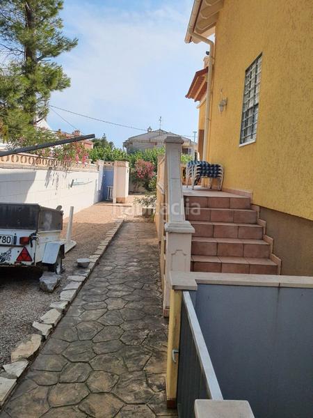 Foto 2a11606e-435a-4d6f-a706-233e70cf04f8. Xalet amb calefacció aparcament piscina a Centre Miami Platja