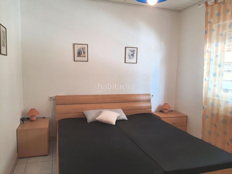 Foto c44ecb65-3234-4e78-a3b6-5ae50510c404. Xalet amb calefacció aparcament piscina a Centre Miami Platja