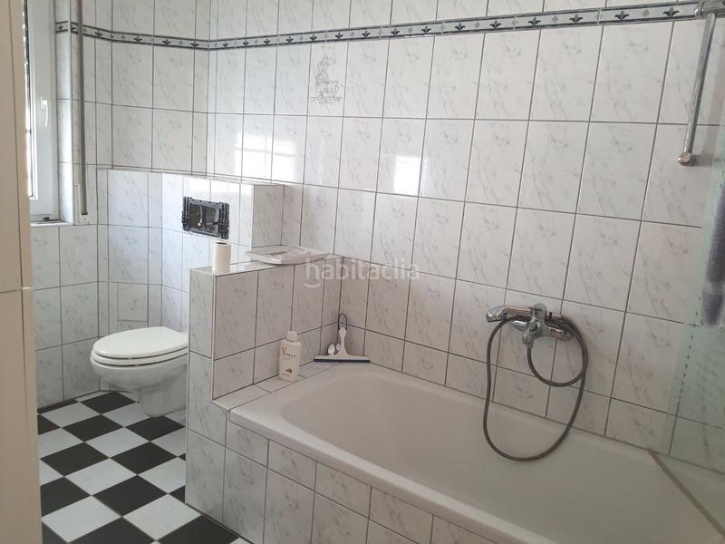 Foto e9b725f7-b876-4260-ba69-15b581bdb202. Xalet amb calefacció aparcament piscina a Centre Miami Platja