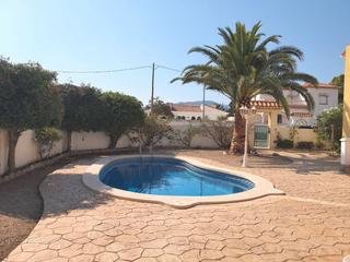 Chalet in Centre. Excelente oportunidad