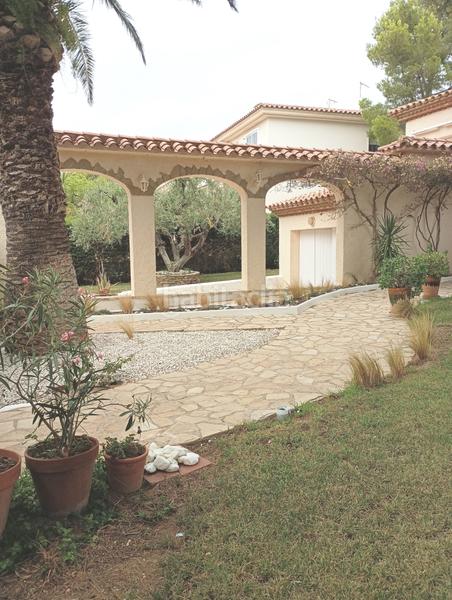 Foto 248f1447-f8e0-4ea3-80c3-b0c99de54d72. Chalet avec parking dans Pino Alto Miami Platja