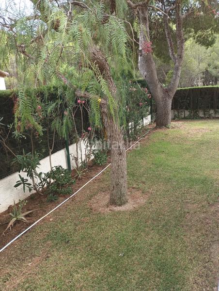 Foto f29650af-6b39-4c96-bd1f-cb6b99ba61b7. Chalet avec parking dans Pino Alto Miami Platja