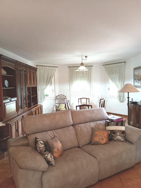 Foto feaf87d1-f560-4d63-8265-32909ec22852. Chalet avec parking dans Pino Alto Miami Platja