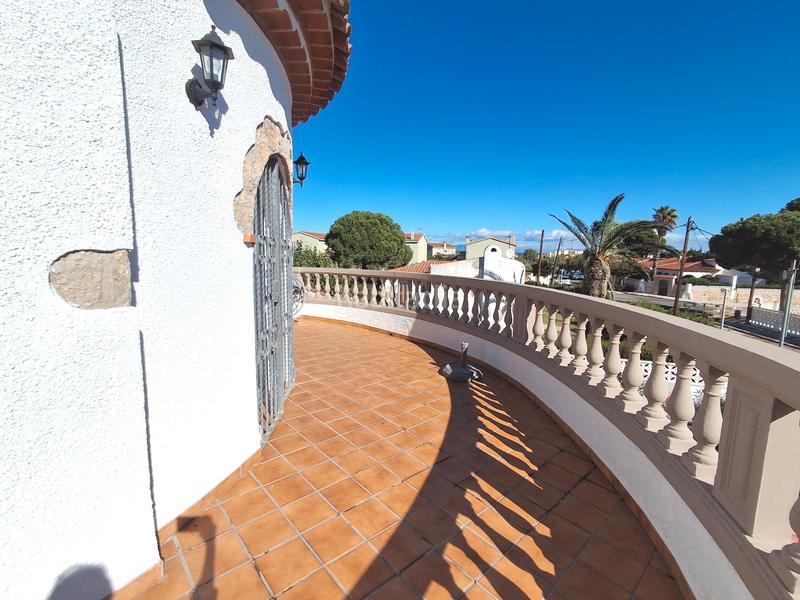 Foto 4cf5caf1-4733-4da0-863d-0a9ce672d7b0. Chalet avec parking piscine dans Centre Miami Platja