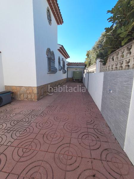 Foto bc753beb-25bb-4d9a-bc8a-c21a284368d6. Chalet avec parking piscine dans Centre Miami Platja