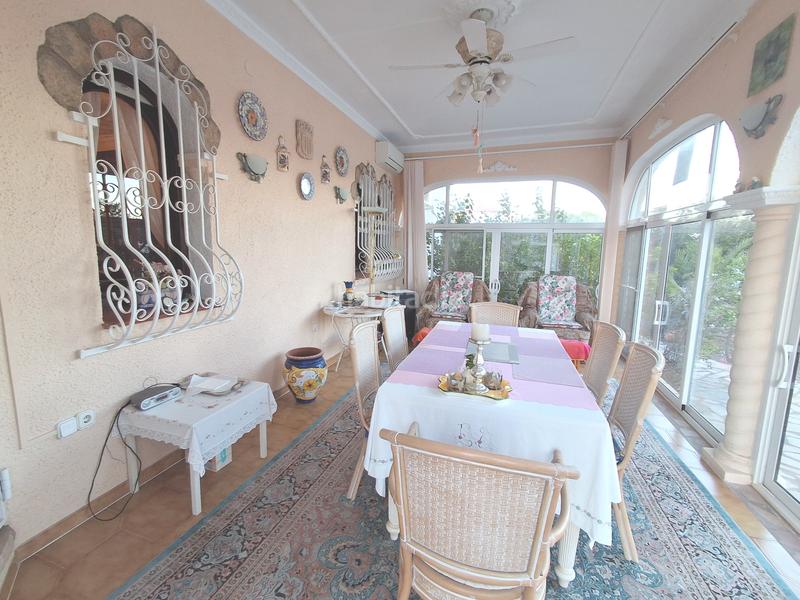 Foto 2b13ee1c-70ac-462e-bf4c-6e010b1dcab4. Chalet avec cheminée chauffage parking piscine dans Miami Platja