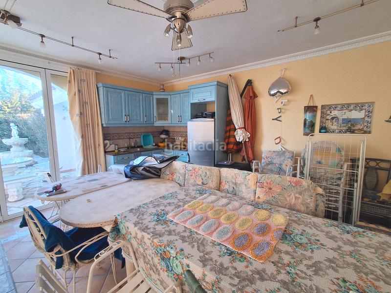 Foto 6231e337-4045-44a4-88bc-e1d1803a063b. Chalet avec cheminée chauffage parking piscine dans Miami Platja