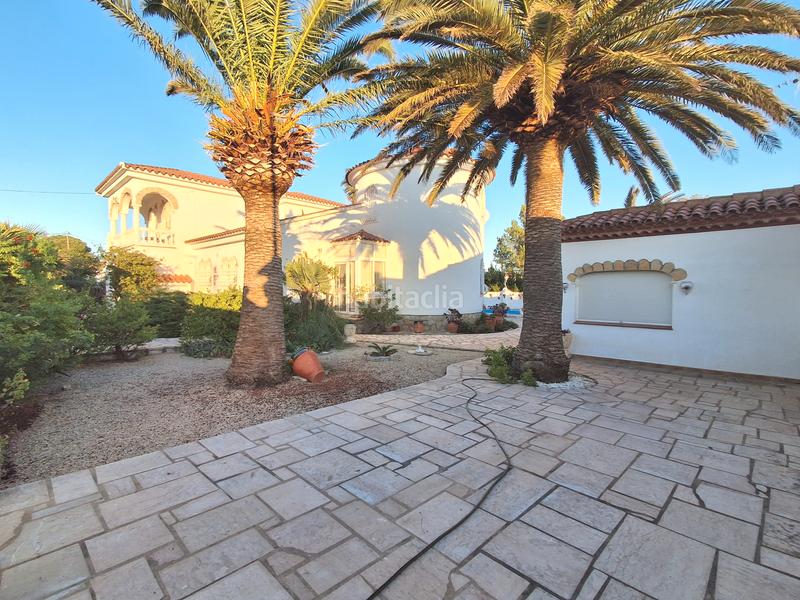 Foto b3a43243-c2f9-4906-b72f-6402cde09b8e. Chalet avec cheminée chauffage parking piscine dans Miami Platja