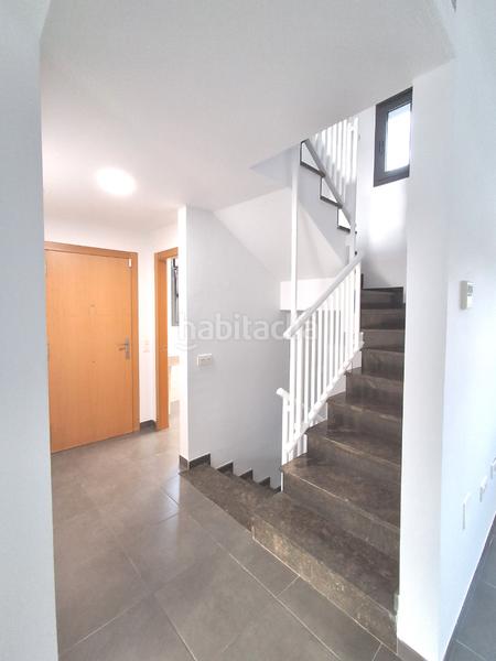 Foto 97338bcb-f84f-45d1-b97e-85204a4d489b. Maison jumelée avec piscine dans Pino Alto Miami Platja