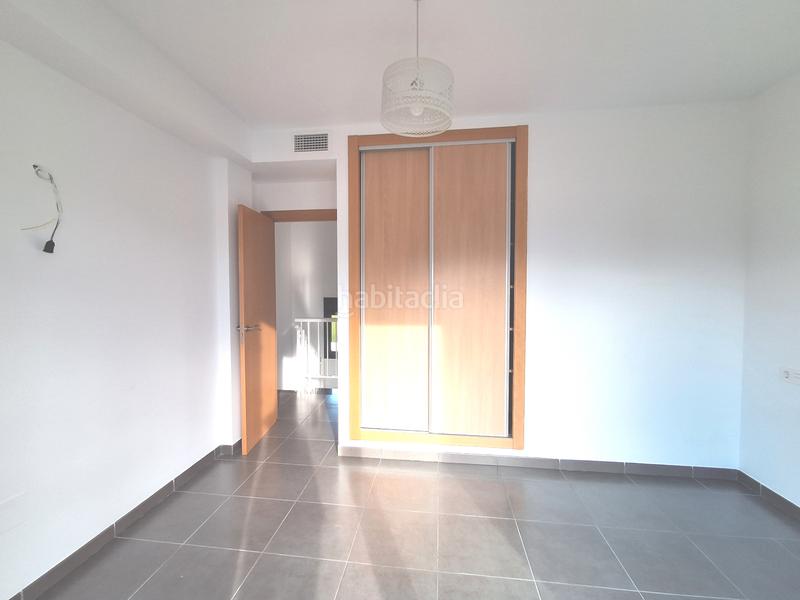 Foto f7c844d4-c360-41c3-8ec8-6c4f9a72b57a. Maison jumelée avec piscine dans Pino Alto Miami Platja