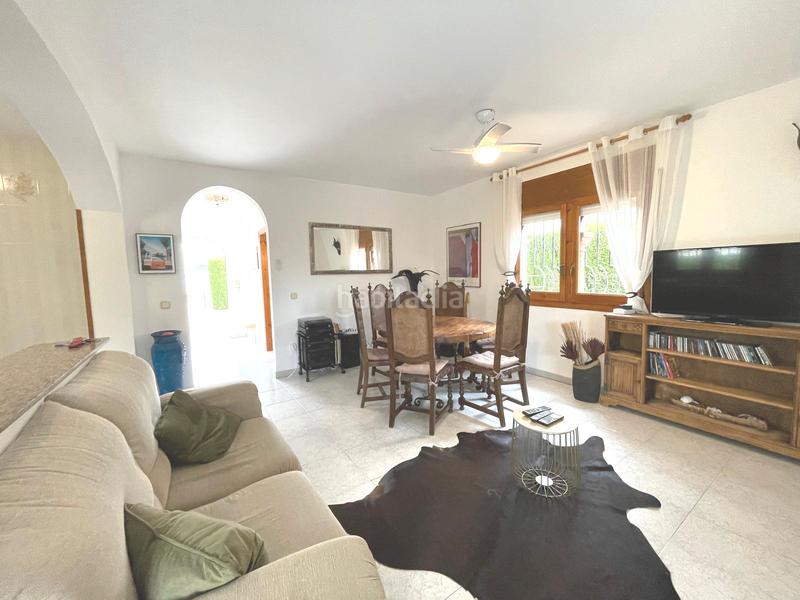 Foto bbccfa53-f599-4359-963d-d2ab9a8a29ee. Chalet avec cheminée parking piscine dans Centre Miami Platja