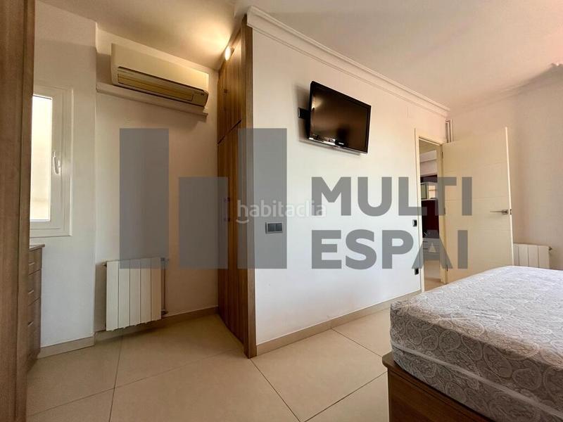 Foto 9bfa73c1-327e-4b6c-97e5-c4fb0635ca0d. Piso sobreático de 73m² con vistas al mar en El Poble Sec - Parc de Montjuïc Barcelona