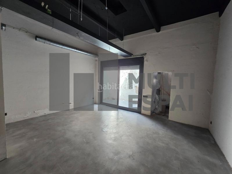 Foto 762ed7d8-8bf5-4c92-be29-c2a8a584bb8c. Alquiler local comercial en L´Antiga Esquerra de l´Eixample Barcelona