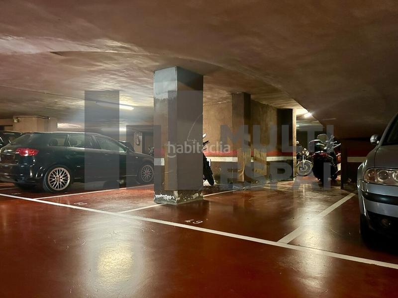 Foto e073b299-2b1b-4786-855a-d203dab8db03. Location parking voiture dans La Nova Esquerra de l´Eixample Barcelona